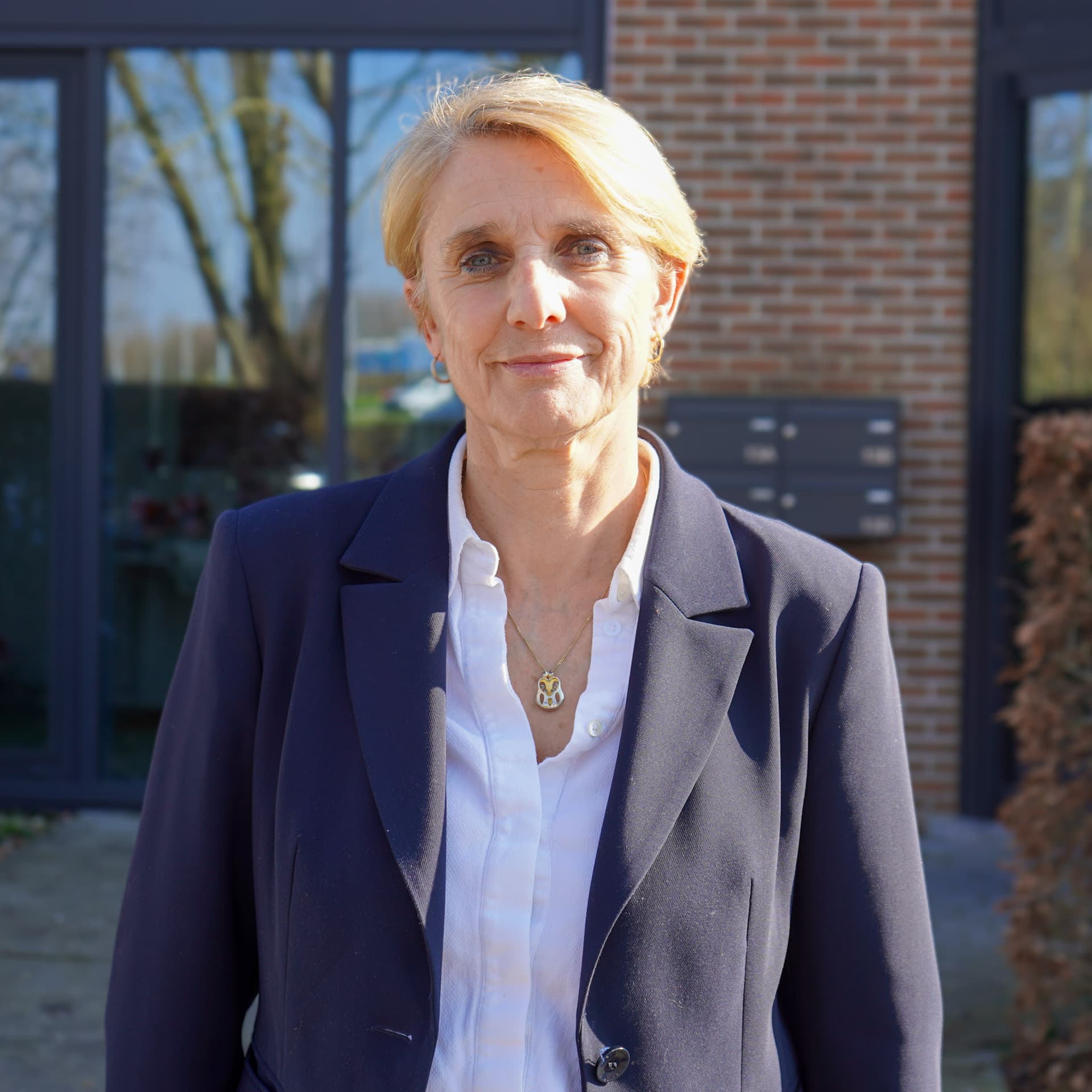 Mr. Nathalie 't Jampens